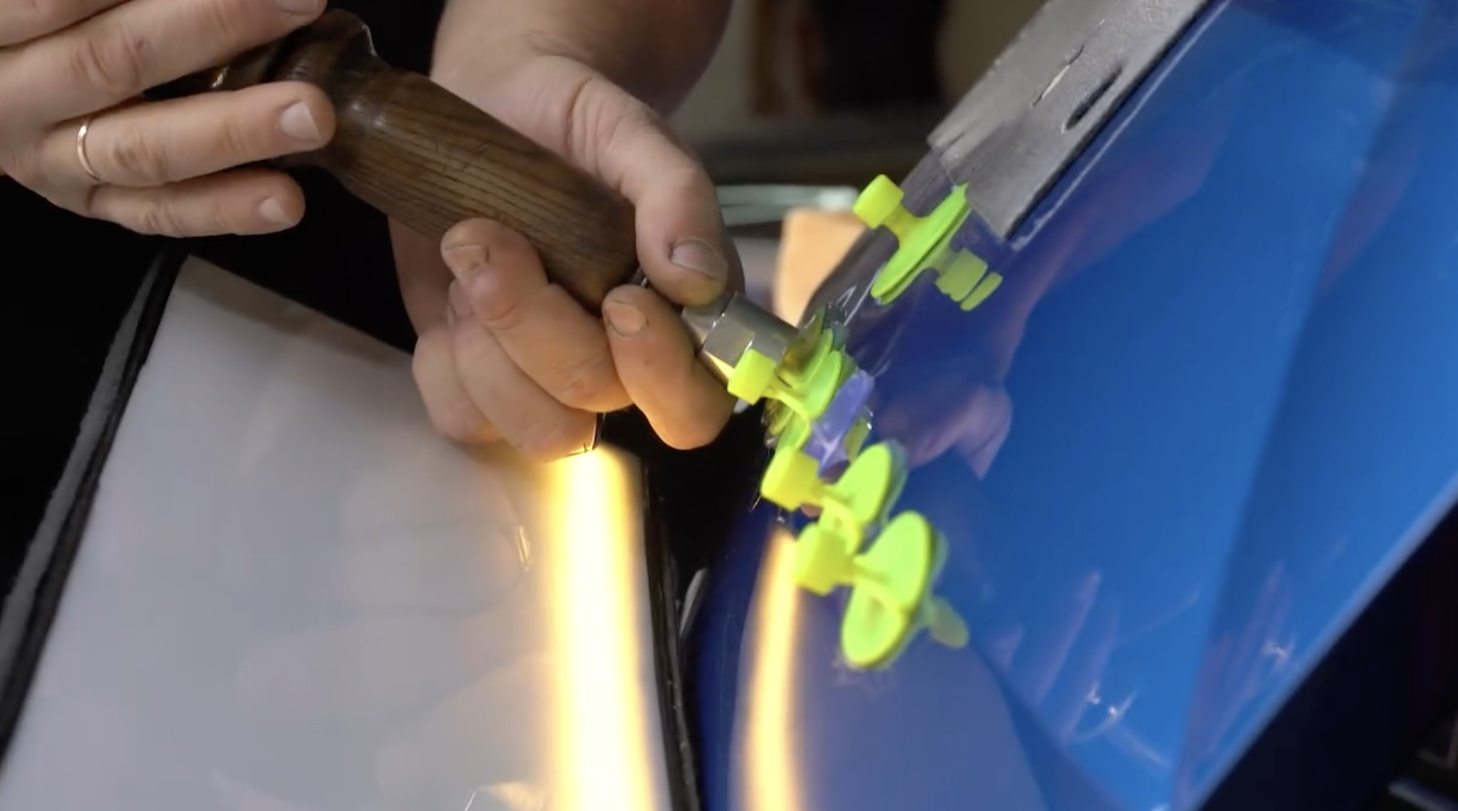 PDR 101: Glue Pulling Dents - Paintless Dent Repair Techniques